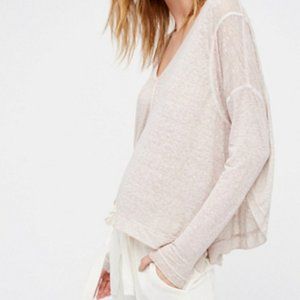 FREE PEOPLE 'We The Free' white long sleeve!